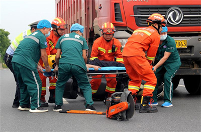 华蓥沛县道路救援